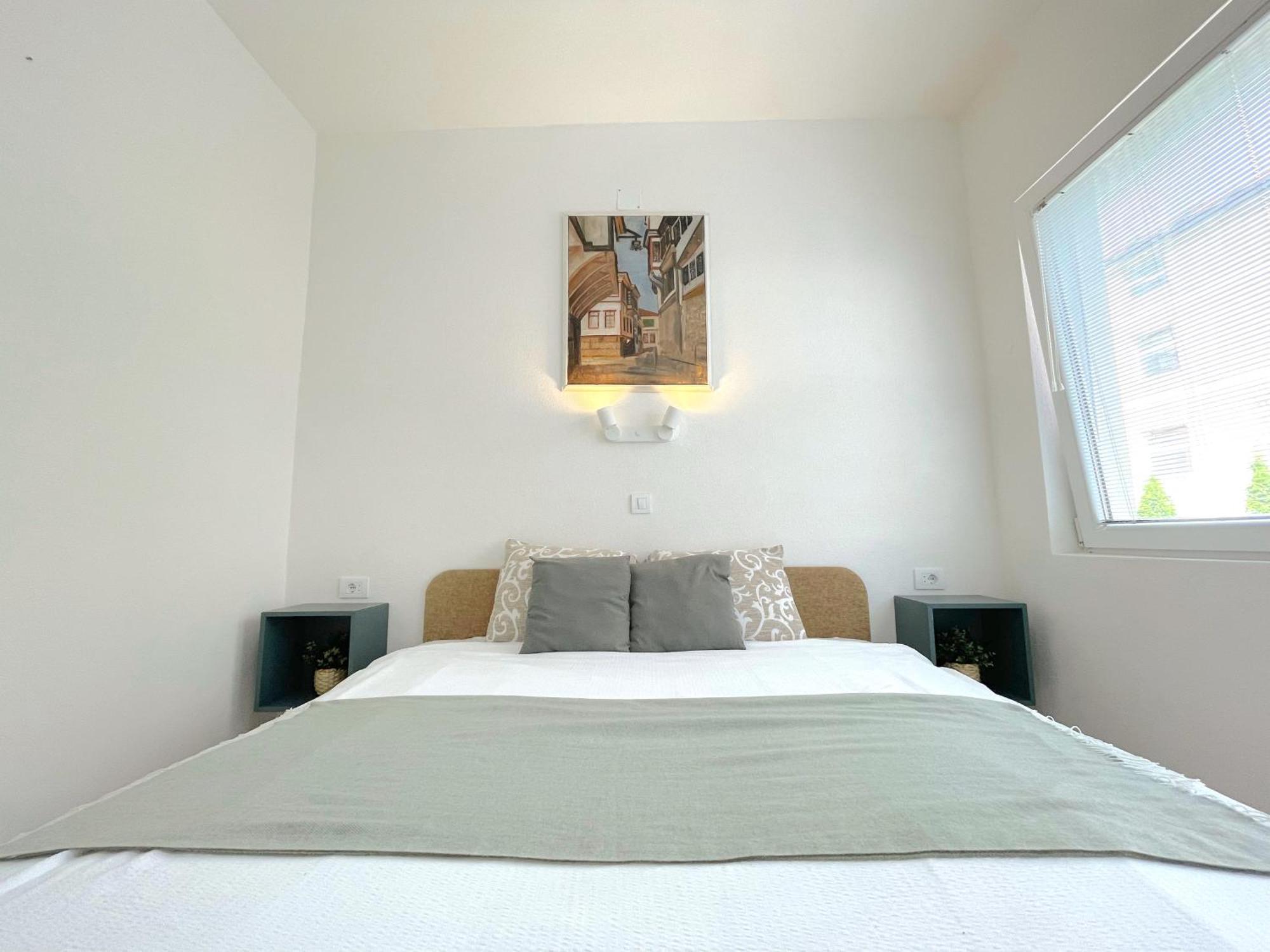 Makedonka Apartments Охрид Екстериор снимка