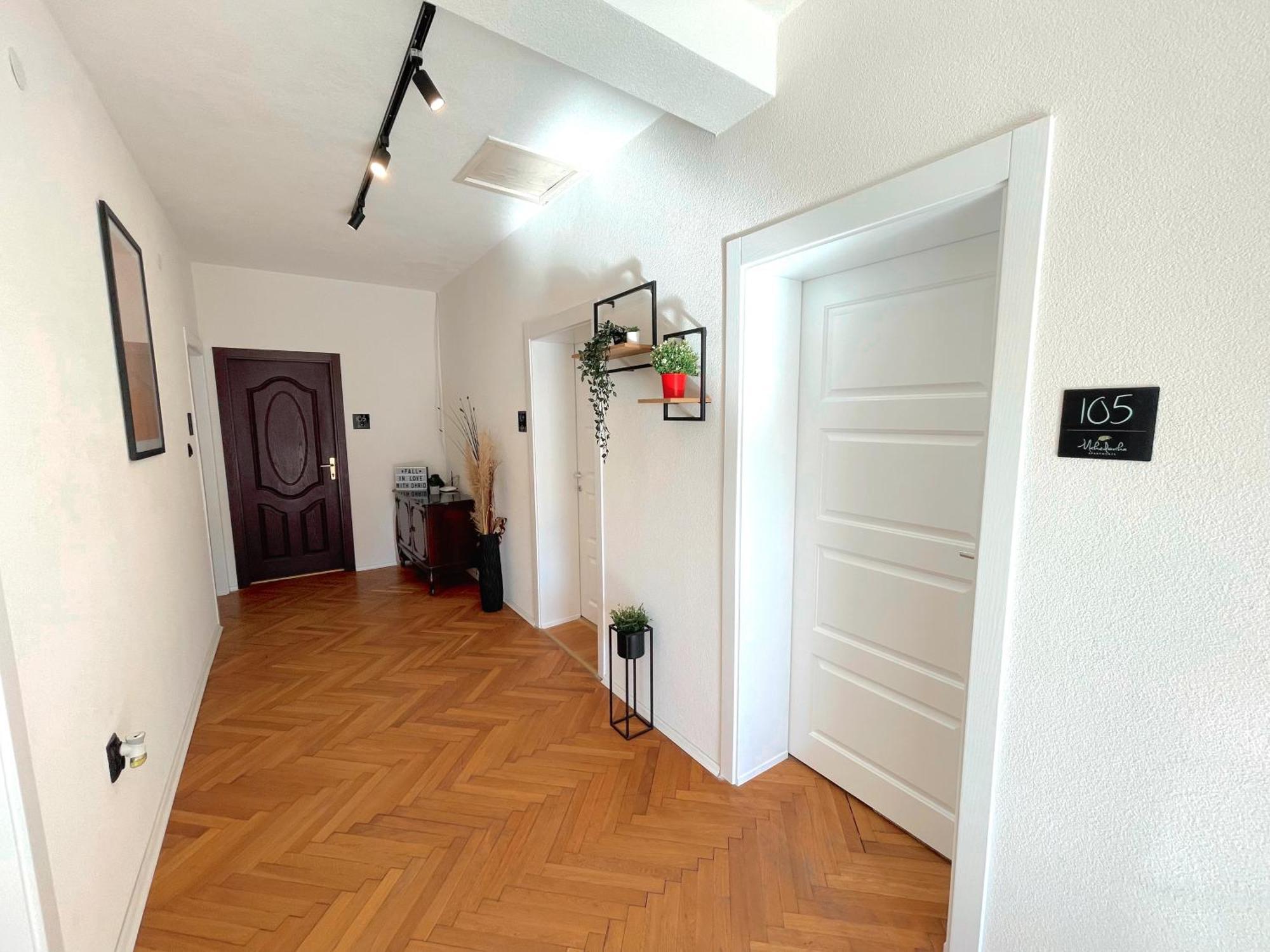 Makedonka Apartments Охрид Екстериор снимка